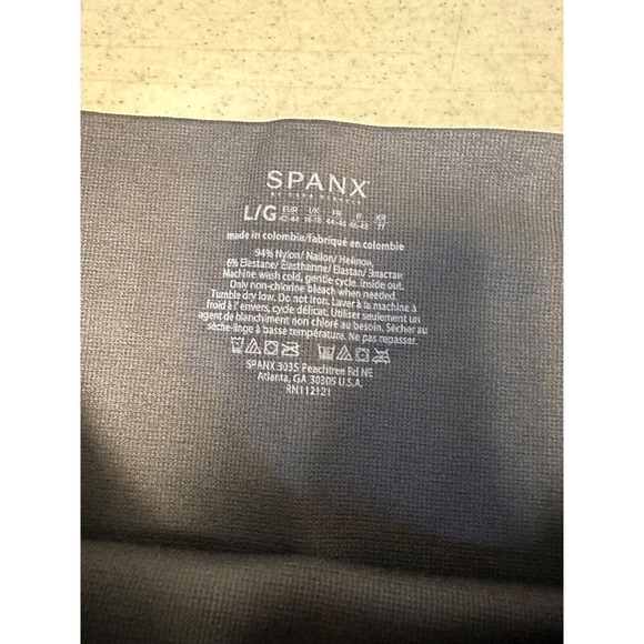NEW SPANX L (10-12) High Waist Black Camo Seamless Look-At-Me Now Leggings C10 - Picture 6 of 6